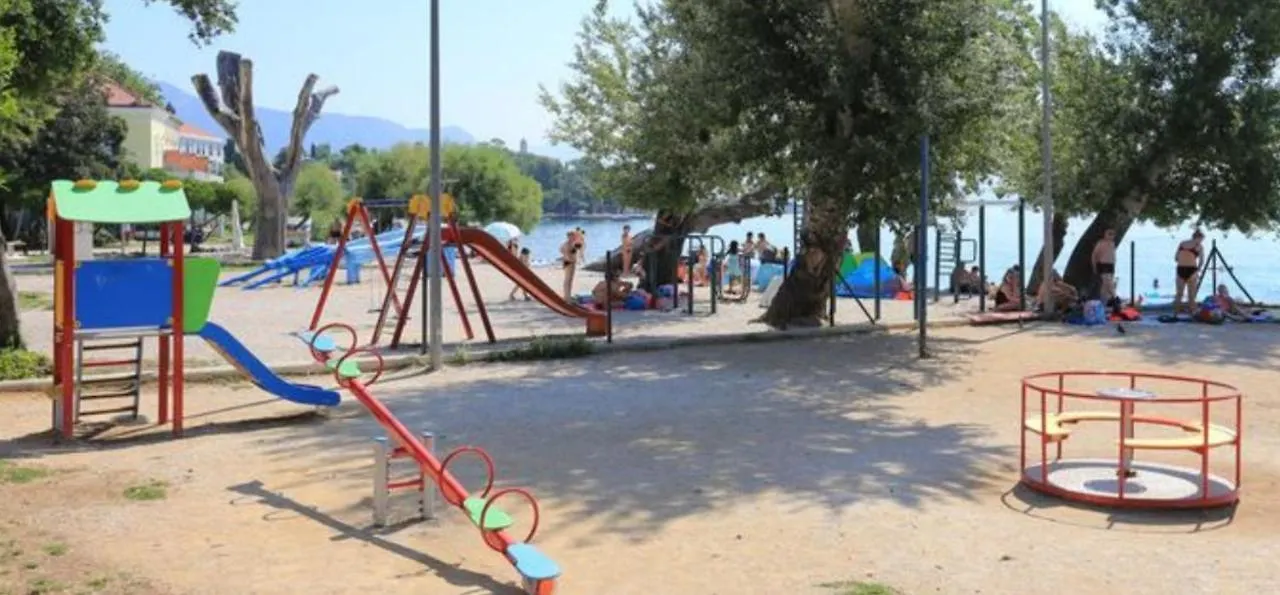 New Villa David, Wi-Fi, Iptv, 5 Bedrooms, 4 Bathrooms Kastela Croatia
