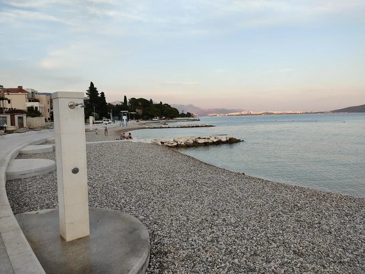 New Villa David, Wi-Fi, Iptv, 5 Bedrooms, 4 Bathrooms Kastela 0*,