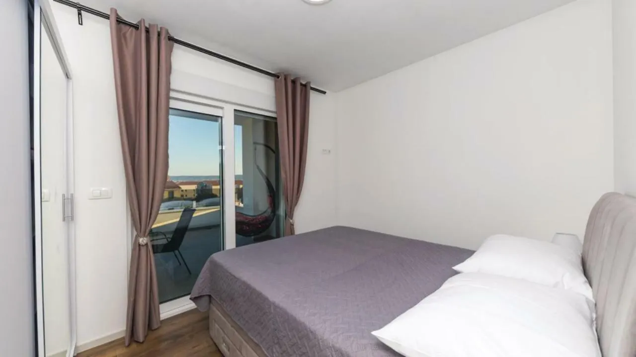 New Villa David, Wi-Fi, Iptv, 5 Bedrooms, 4 Bathrooms Kastela 0*,