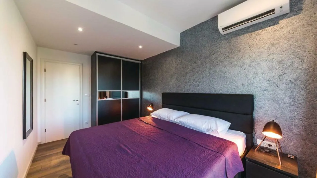 New Villa David, Wi-Fi, Iptv, 5 Bedrooms, 4 Bathrooms Kastela Croatia