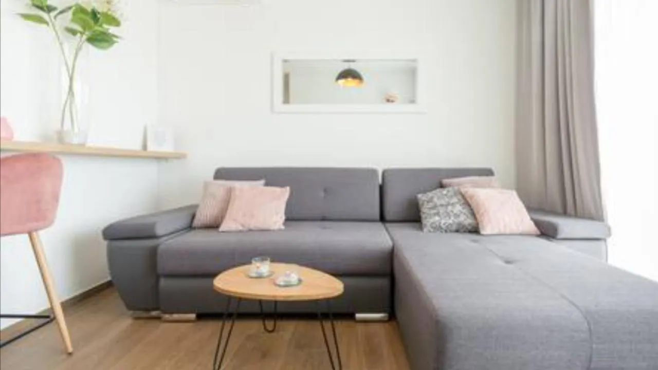 New Villa David, Wi-Fi, Iptv, 5 Bedrooms, 4 Bathrooms Kastela